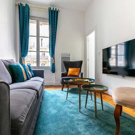 Madeleine'S Top Rated 8 Traveller City Center Bordeaux Appartments Exterior photo