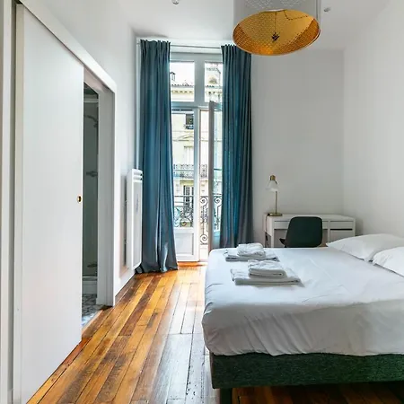 Madeleine'S Top Rated 8 Traveller City Center Bordeaux Appartments Exterior photo