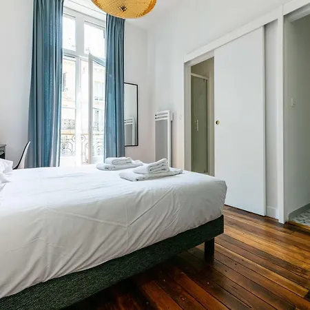 Madeleine'S Top Rated 8 Traveller City Center Bordeaux Appartments Exterior photo