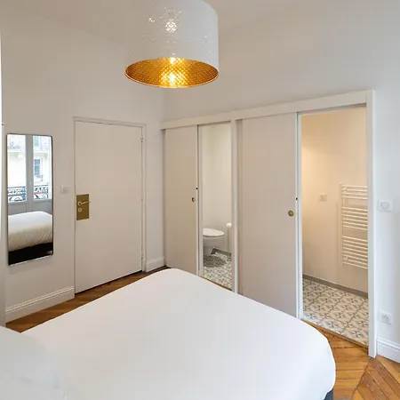 Madeleine'S Top Rated 8 Traveller City Center Bordeaux Appartments Exterior photo
