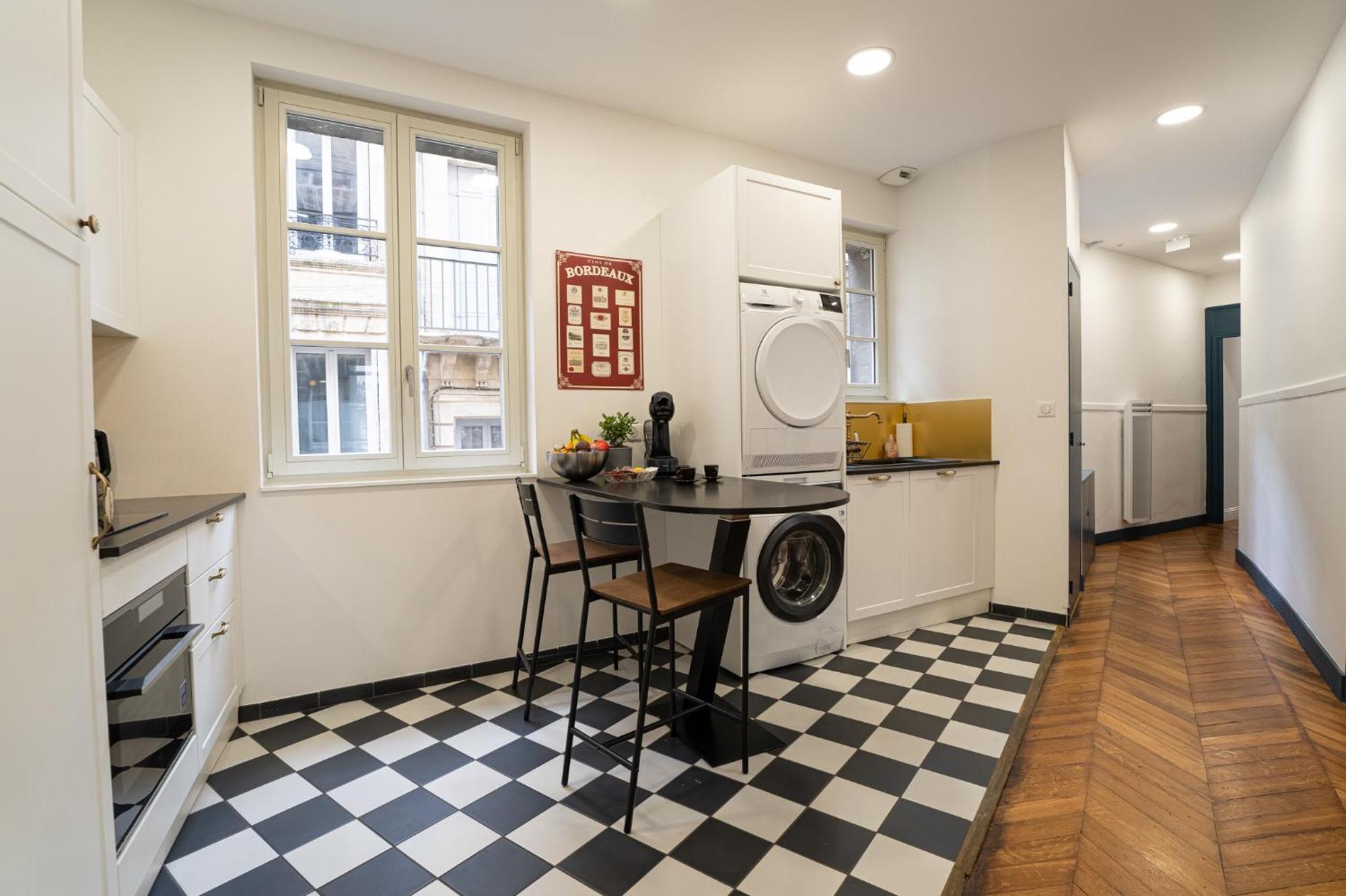 Appartement Madeleine's Rated 8 Traveller Center Appartments *